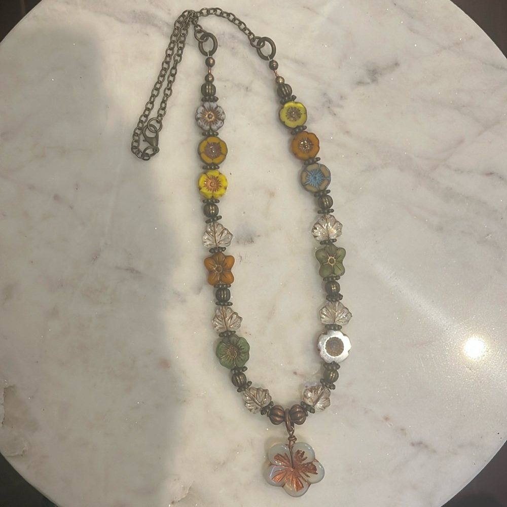 New Antique Gold Flower Beaded Necklace w/ Large Flower Drop Pendant Multicolor